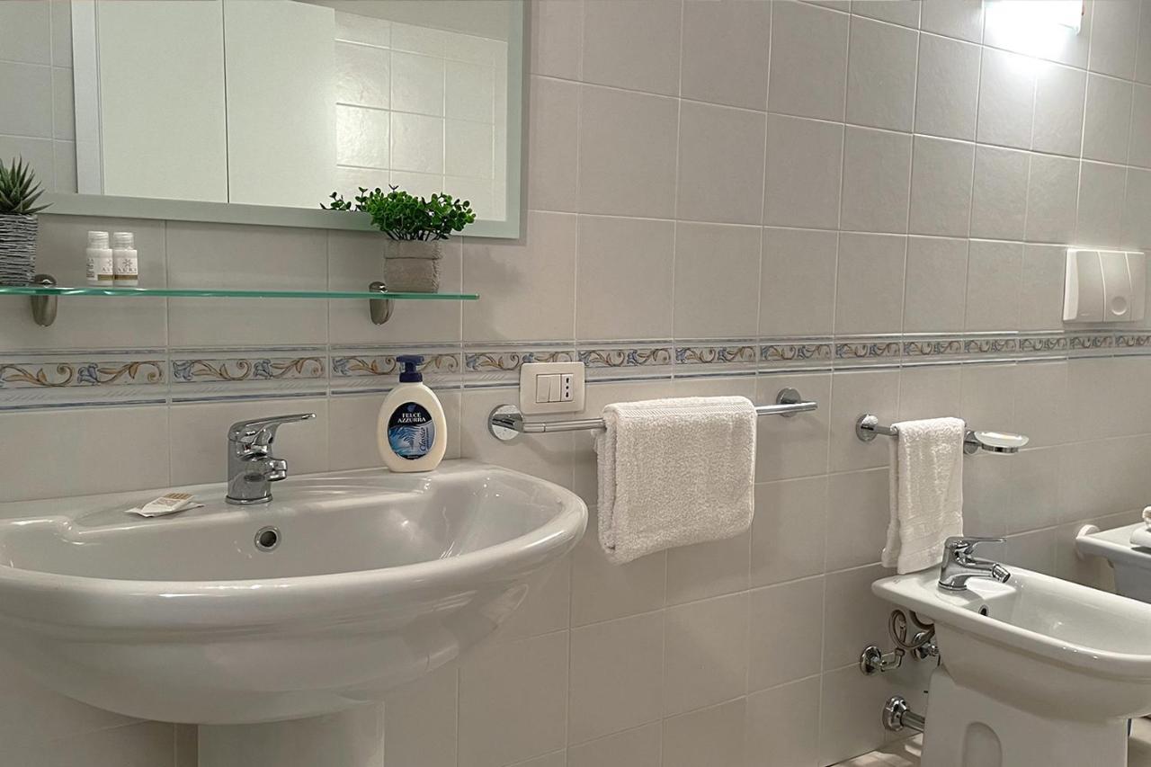Aristanis Home Vacation Apartment Οριστάνο Εξωτερικό φωτογραφία