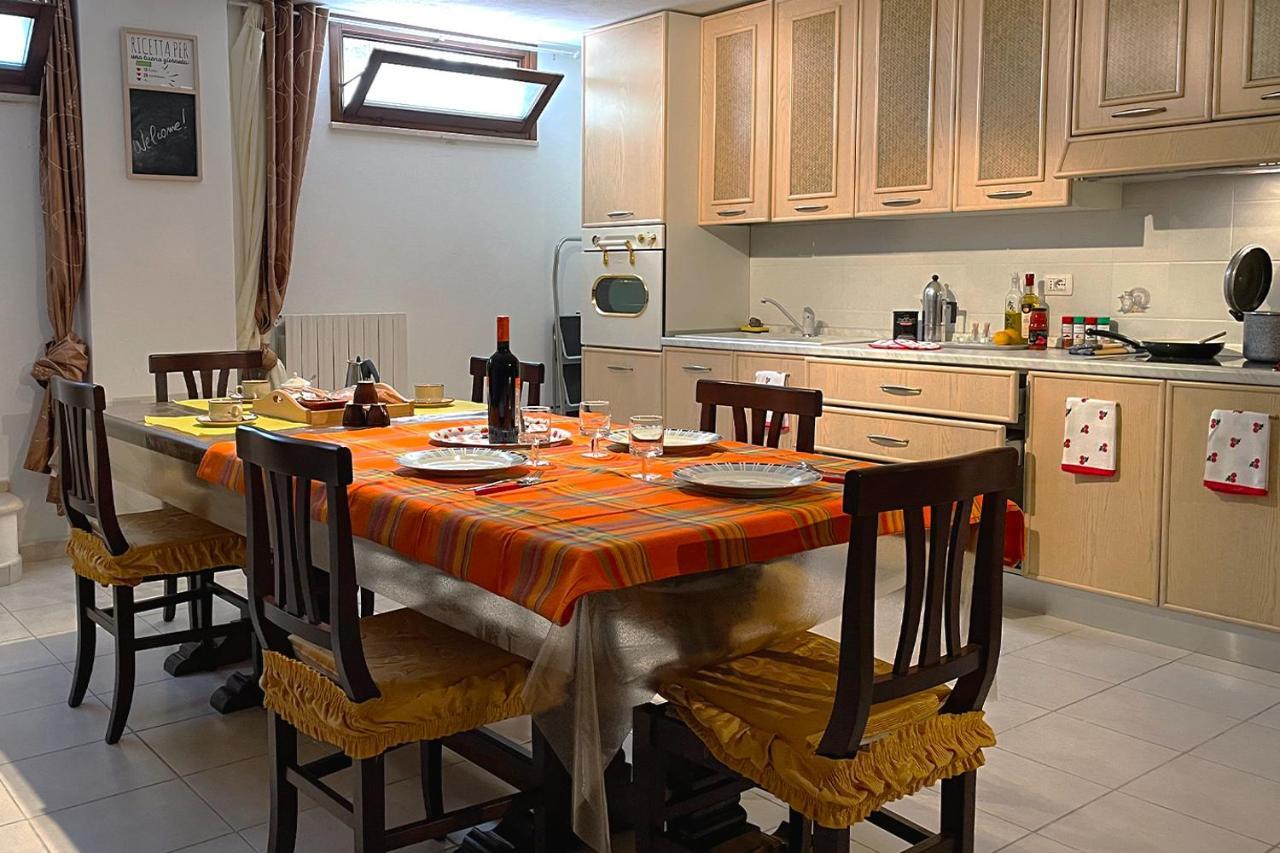 Aristanis Home Vacation Apartment Οριστάνο Εξωτερικό φωτογραφία