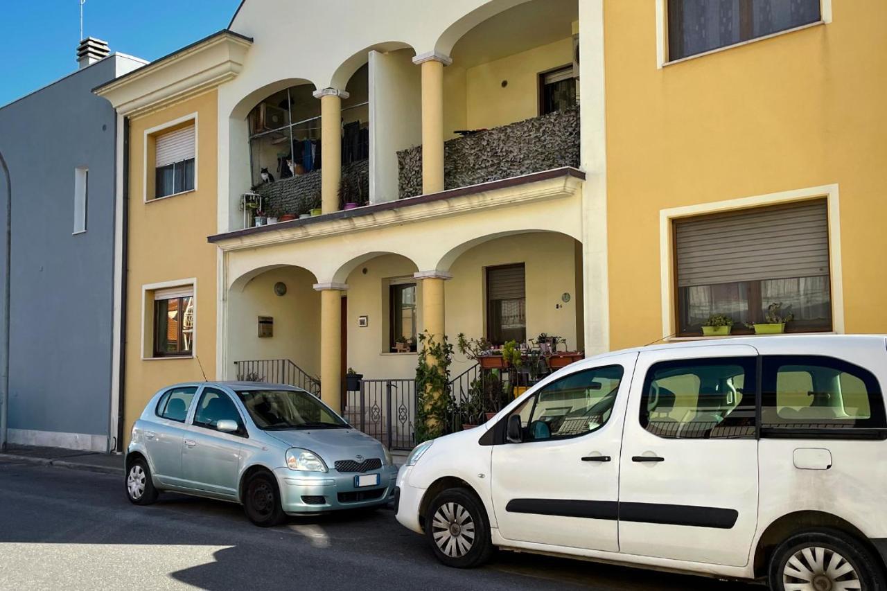Aristanis Home Vacation Apartment Οριστάνο Εξωτερικό φωτογραφία