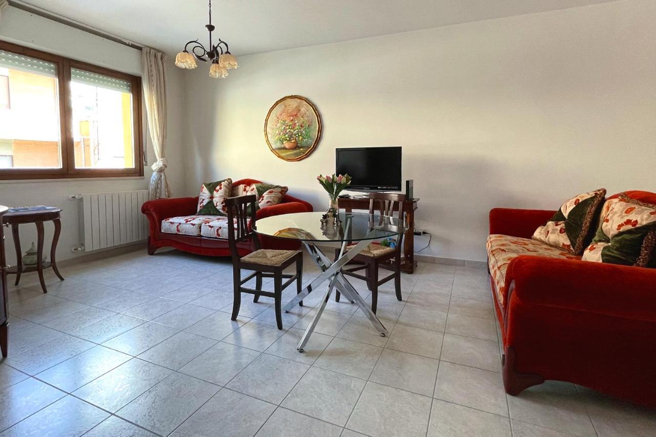Aristanis Home Vacation Apartment Οριστάνο Εξωτερικό φωτογραφία