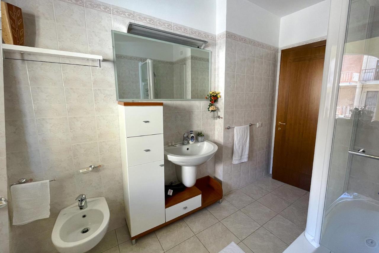 Aristanis Home Vacation Apartment Οριστάνο Εξωτερικό φωτογραφία